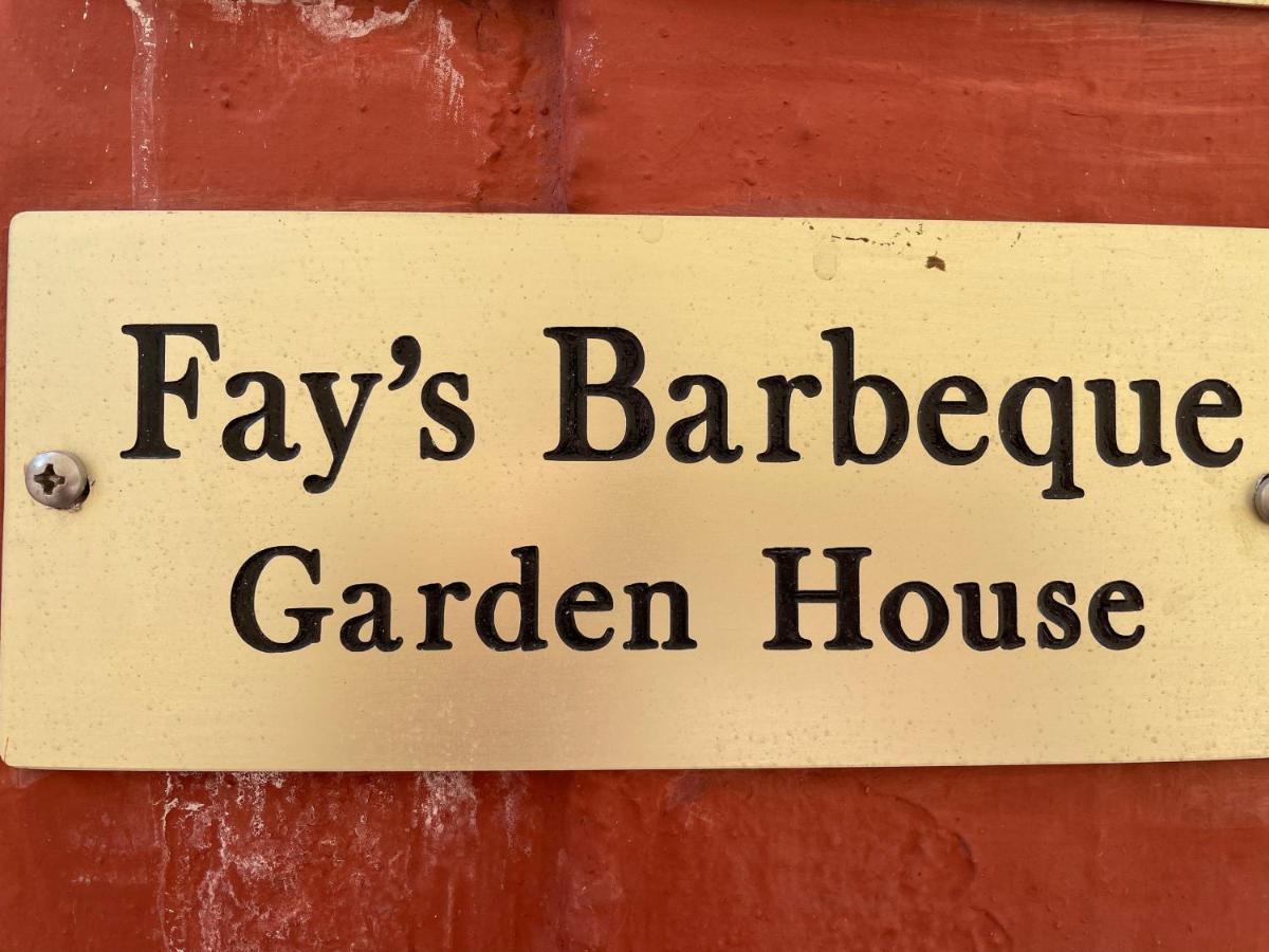 Apartamento Fay'S Barbeque Garden House -Family Activities Corfu Port Exterior foto